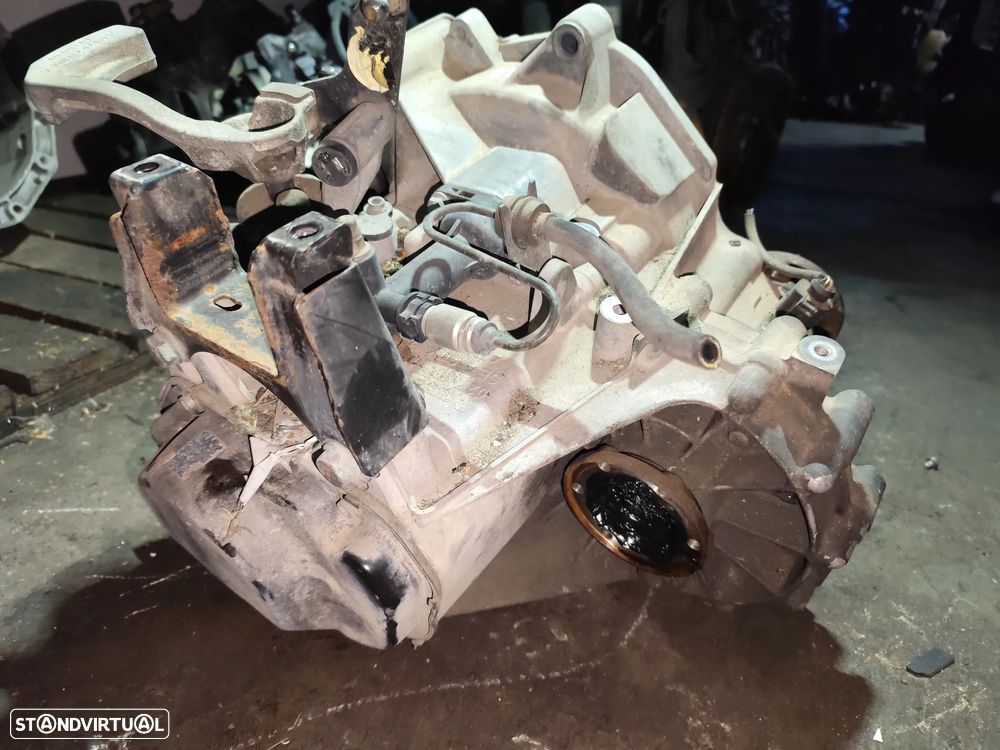 Audi A2 1.4 / CAIXA VELOCIDADES / REF: EYX - CV135 - 4