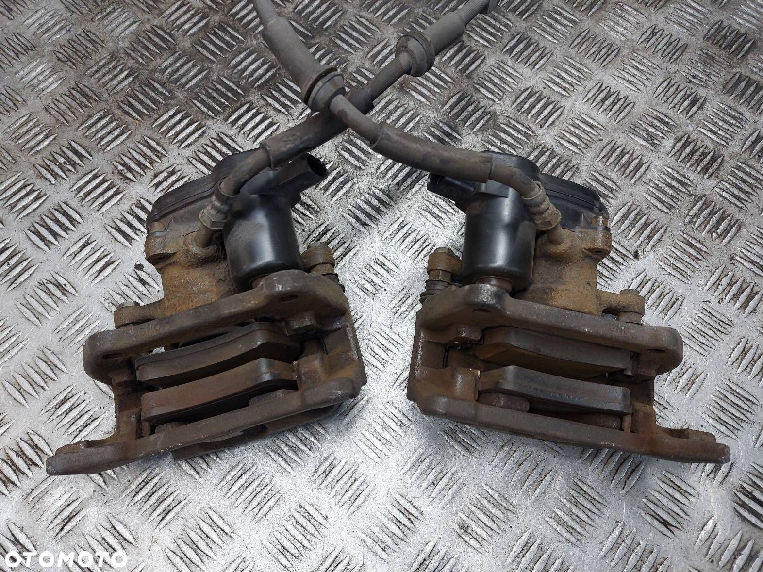 TARCZE HAMULCOWE TYŁ + KLOCKI + ZACISKI AUDI A5 8T - 7
