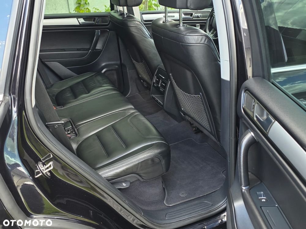 Volkswagen Touareg - 30