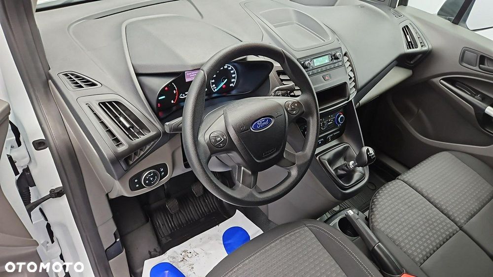 Ford Transit Connect - 9