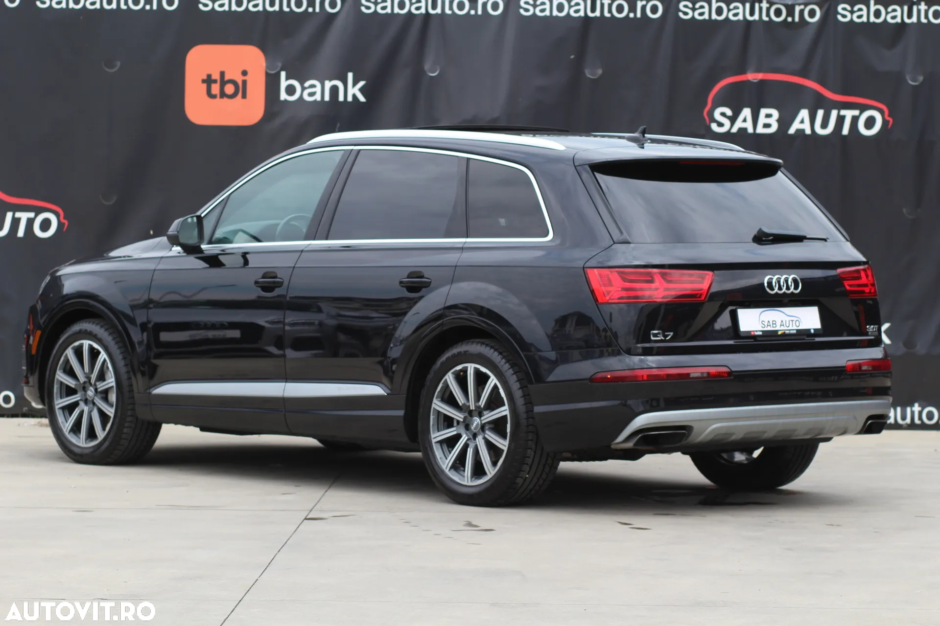 Audi Q7 3.0 55 TFSI quattro Tiptronic Basic - 27