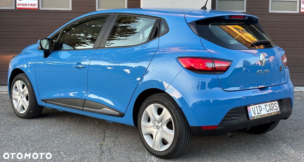 Renault Clio - 7