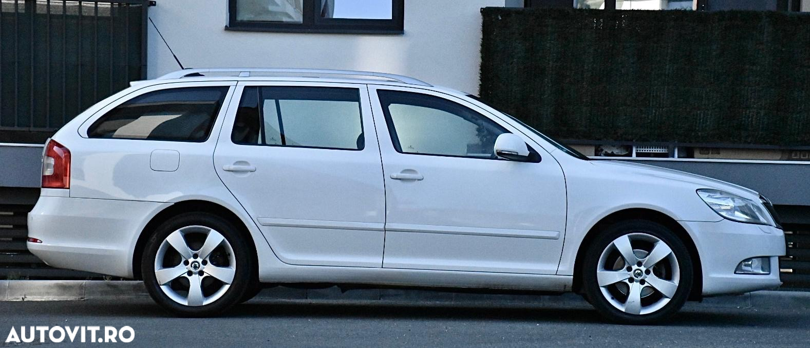 Skoda Octavia 2.0 TDI Elegance - 4
