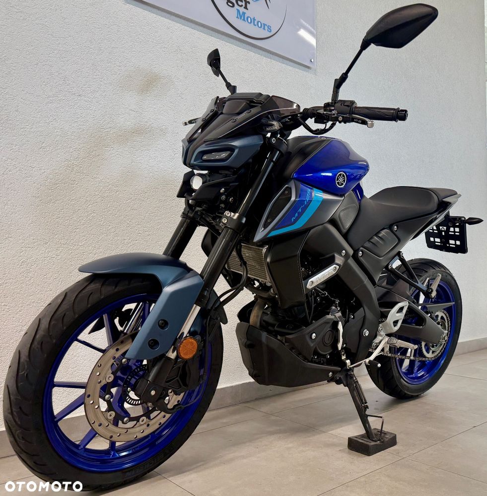 Yamaha MT - 2