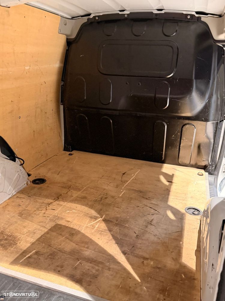 Renault Kangoo Outro - 33