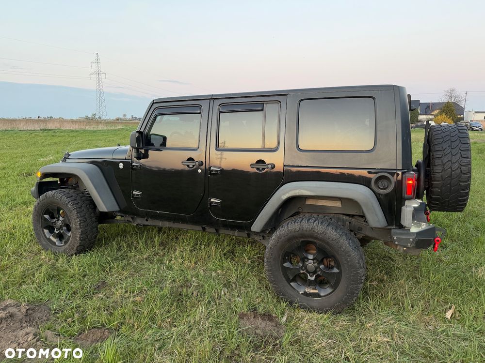 Jeep Wrangler - 5