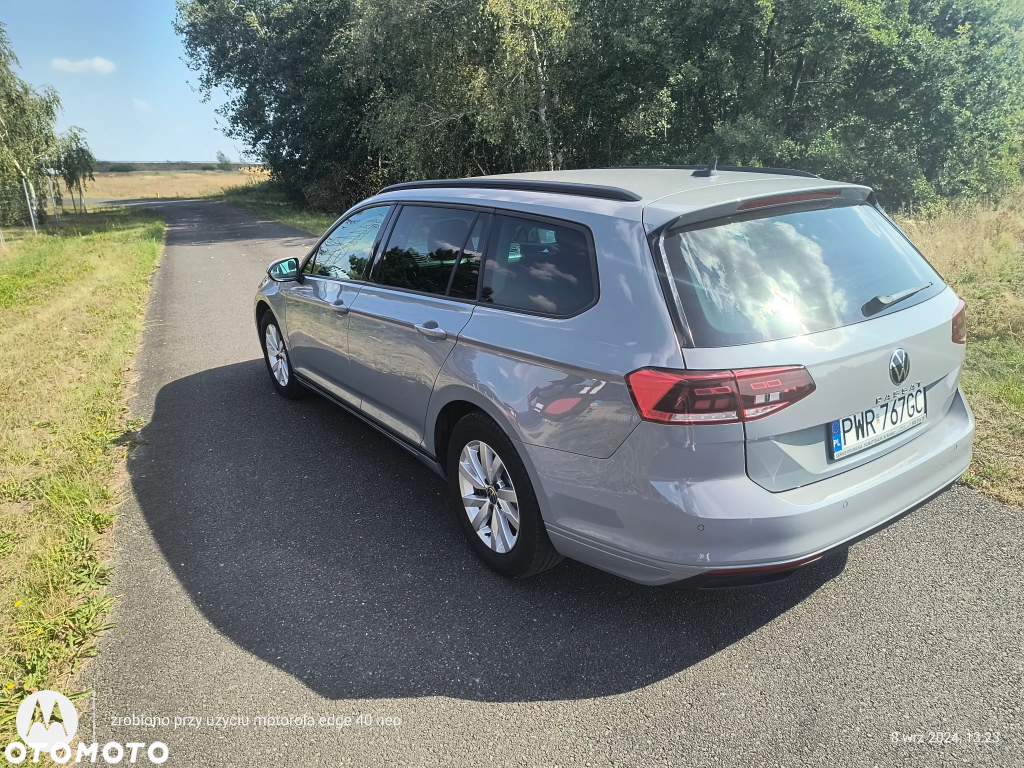 Volkswagen Passat - 10