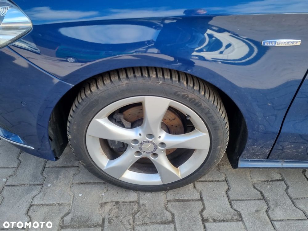 Mercedes-Benz Klasa B 180 CDI (BlueEFFICIENCY) - 16