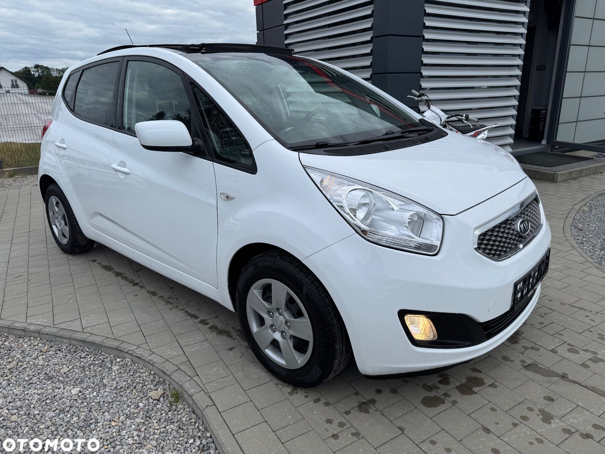 Kia Venga 1.6 CRDi M - 1