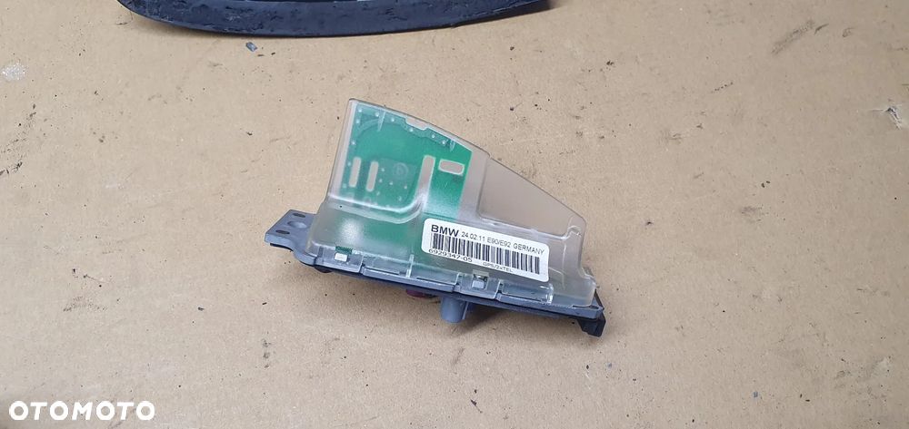 Antena dachowa GPS nawigacji rekin BMW 3 E91 6929347 6942270 - 5