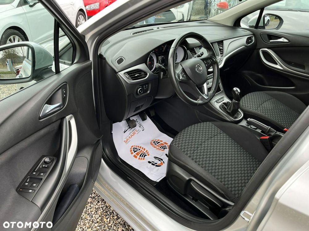 Opel Astra - 9