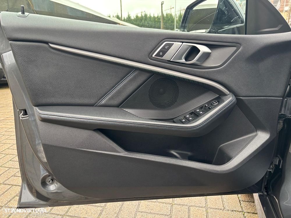 BMW 216 Gran Coupé d Pack Desportivo M - 18