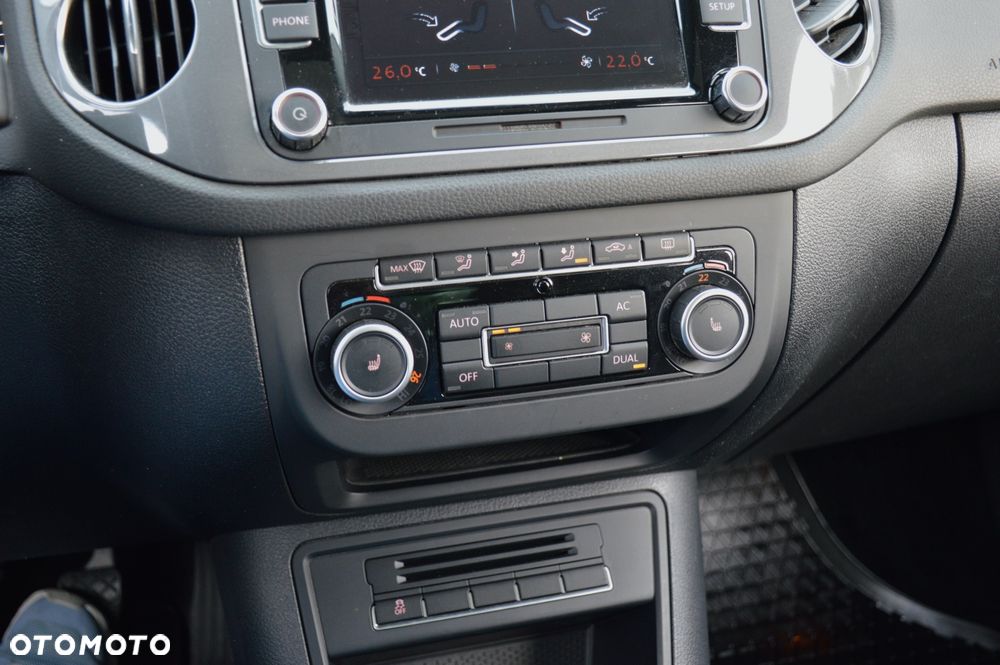 Volkswagen Tiguan 2.0 TSI 4Motion Exclusive - 32