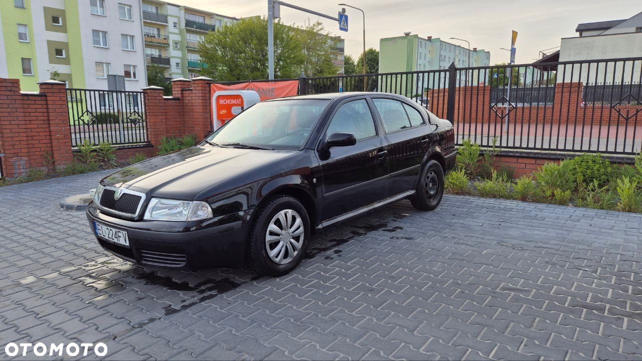 Skoda Octavia 1.6 Tour - 1