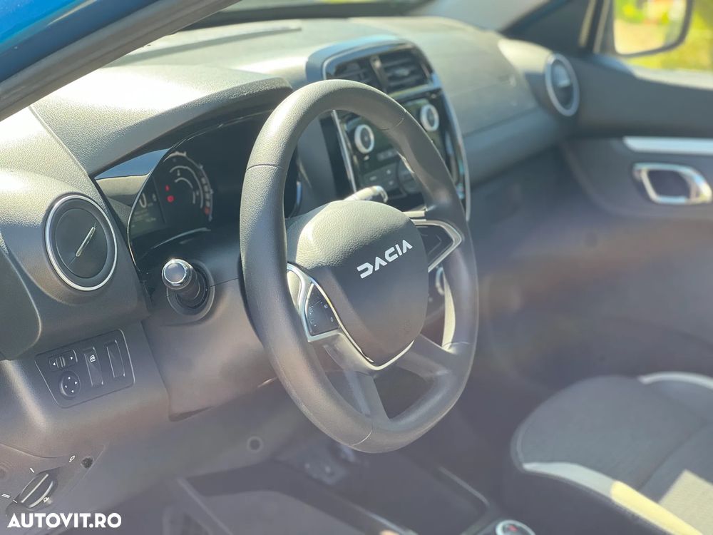 Dacia Spring Comfort Plus - 11