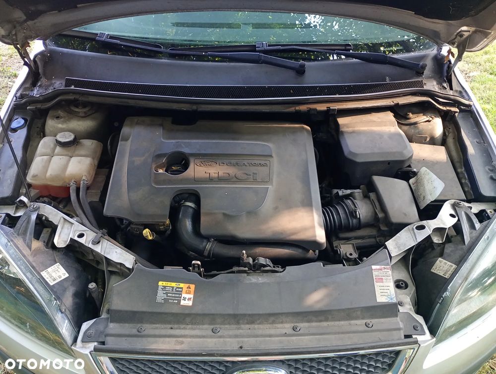 Ford Focus 1.6 TDCi Ambiente DPF - 7