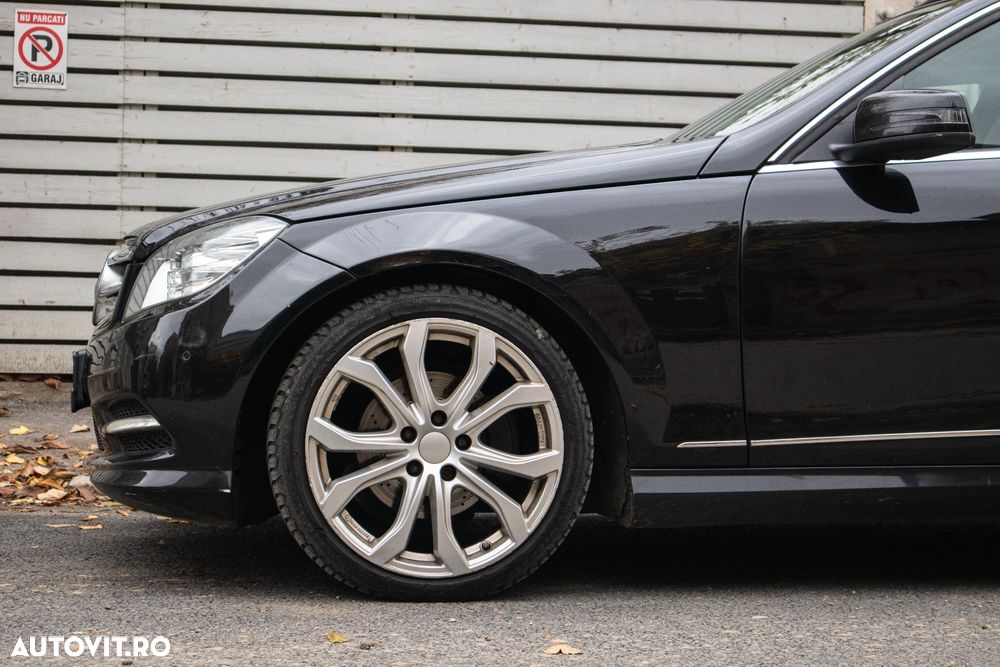 Mercedes-Benz C 220 CDI DPF BlueEFFICIENCY SPORT EDITION - 22