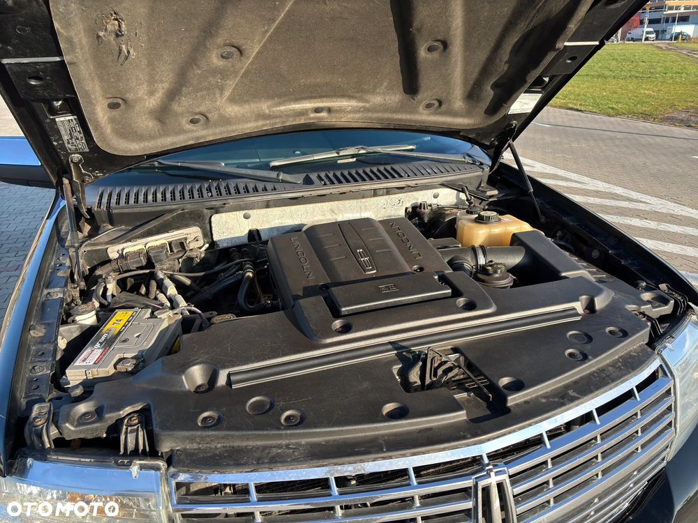 Lincoln Navigator 5.4 2WD Luxury - 13