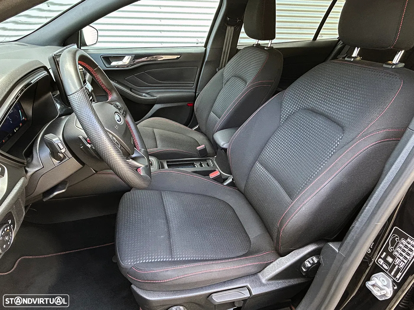 Ford Focus SW 1.0 EcoBoost MHEV ST-Line X Aut. - 18