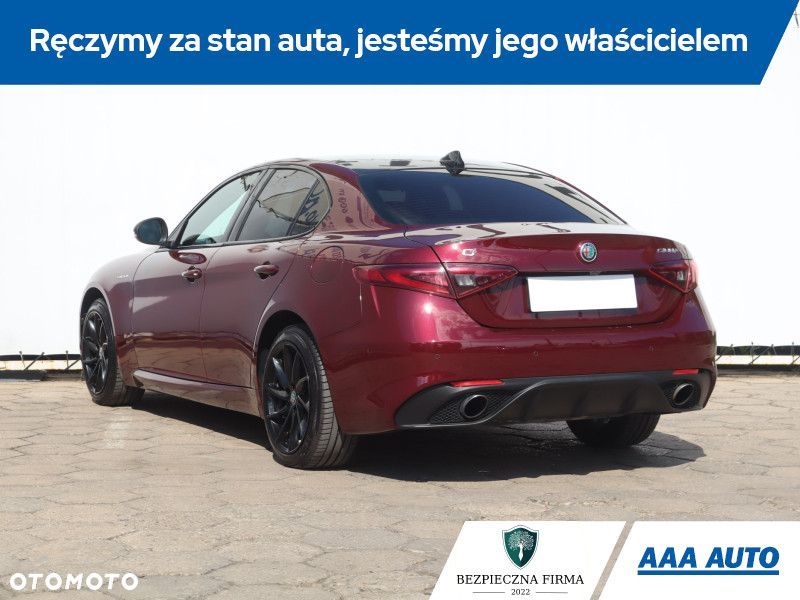 Alfa Romeo Giulia - 6