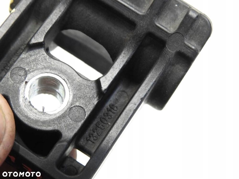 MOCOWANIE UCHWYT CHŁODNICY WODY OPEL ASTRA J LIFT 1.7 CDTI 13250316 - 5