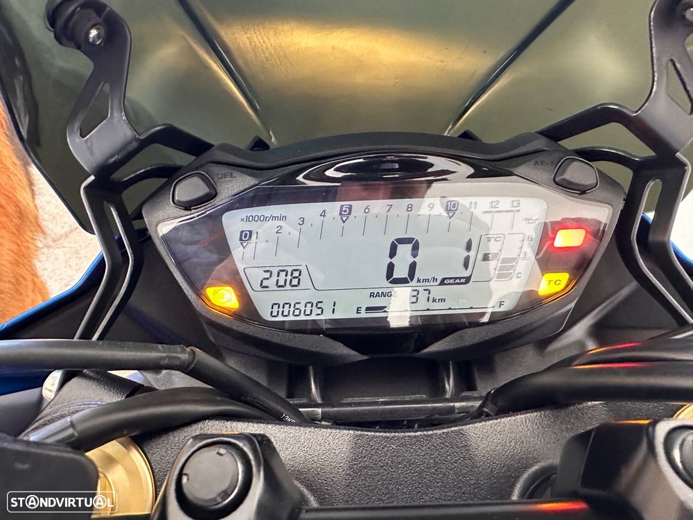 Suzuki GSX GSX-S750 - 10