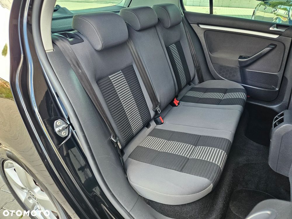 Volkswagen Golf 1.6 United - 9