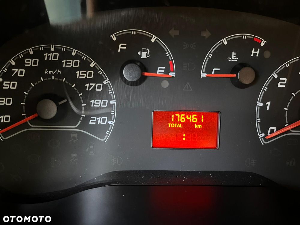 Fiat Doblo - 16