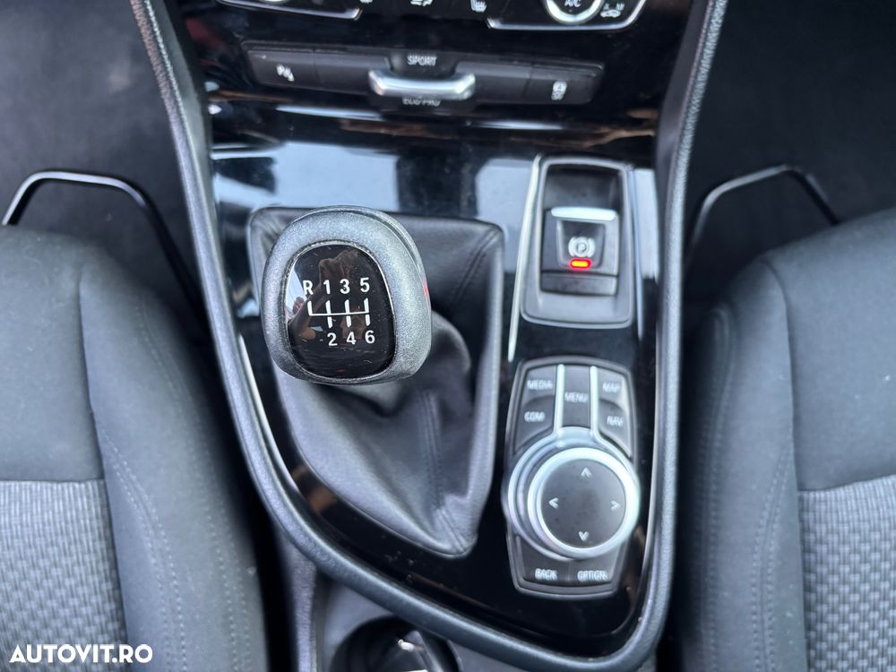 BMW Seria 2 216i Advantage - 5