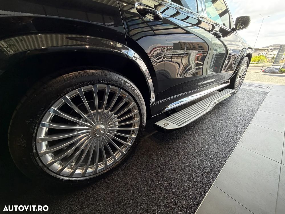 Mercedes-Benz GLS Maybach - 16