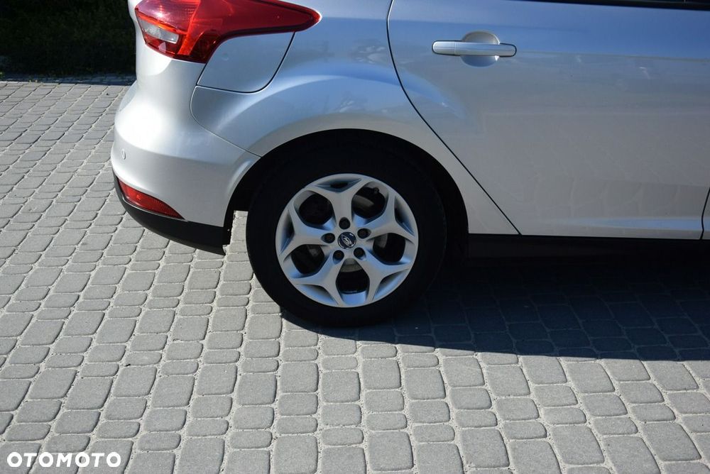 Ford Focus 1.5 EcoBlue STart-Stopp-System TITANIUM - 10