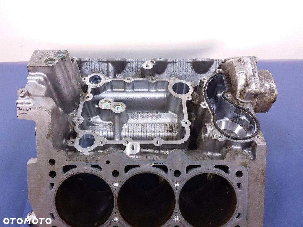 AUDI A8 D4 4H 3.0 TFSI CRE BLOK SILNIKA - 8