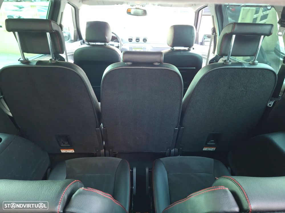Ford S-Max 2.0 TDCi DPF Titanium - 30