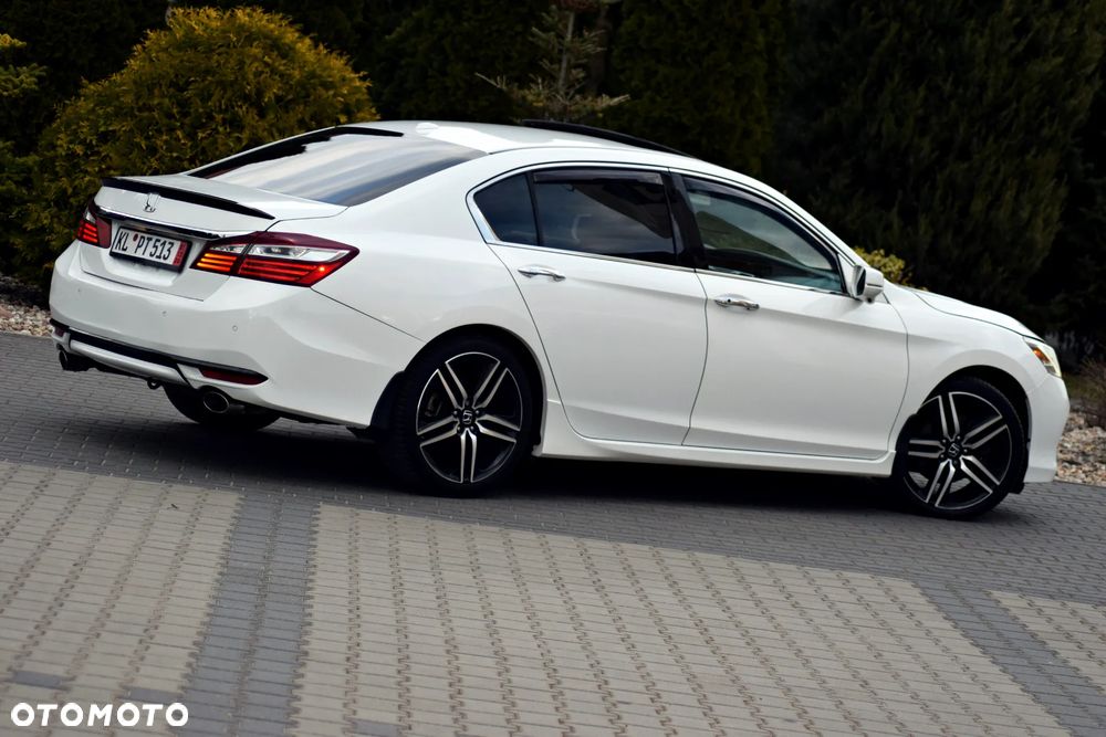Honda Accord - 22