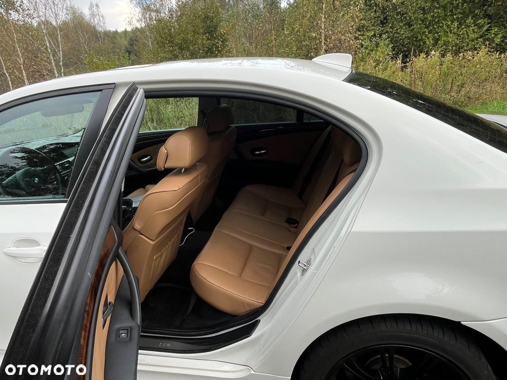BMW Seria 5 535i xDrive - 2