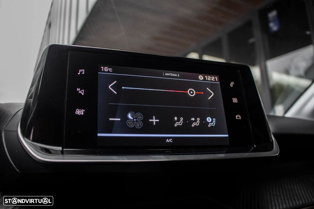 Peugeot 208 1.2 PureTech Active - 37