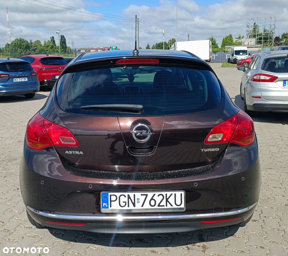 Opel Astra 1.4 Turbo 150 Jahre - 5
