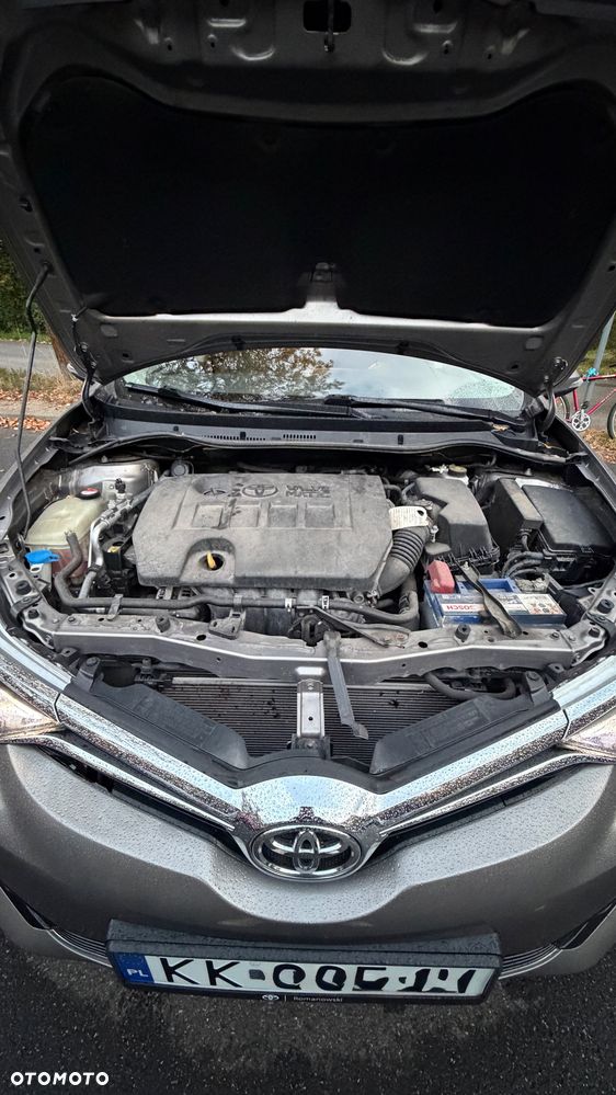 Toyota Auris 1.6 Comfort - 26