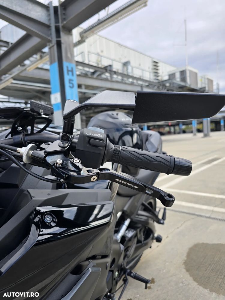 Suzuki GSX-S 1000 - 3