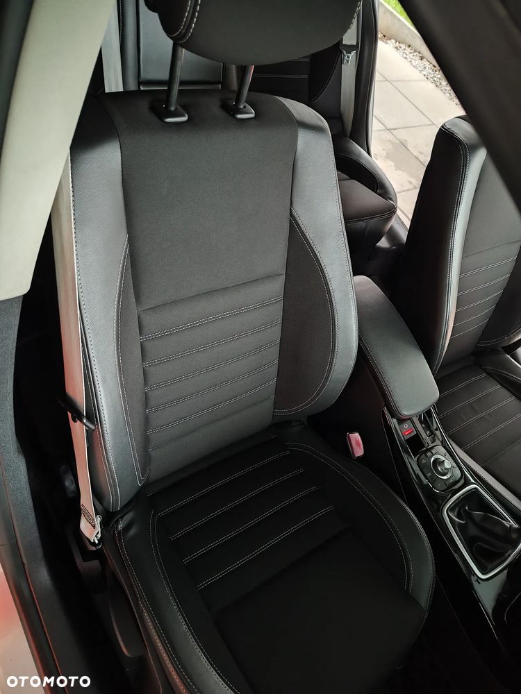 Renault Laguna 2.0 dCi Bose Edition - 15