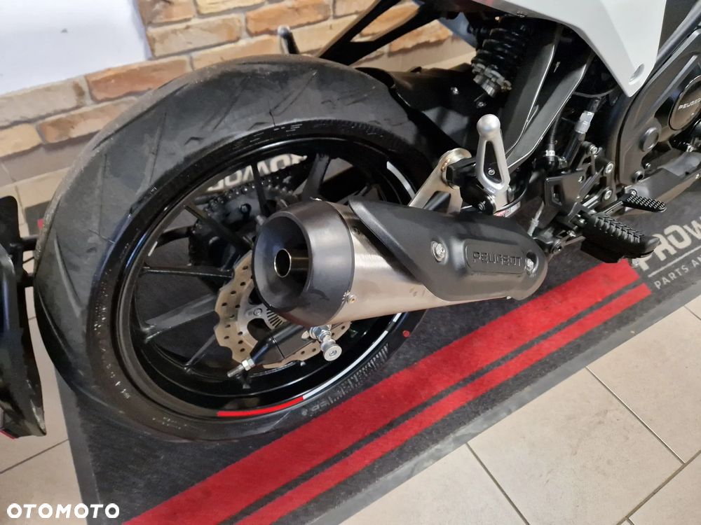 Peugeot PM-01 - 29