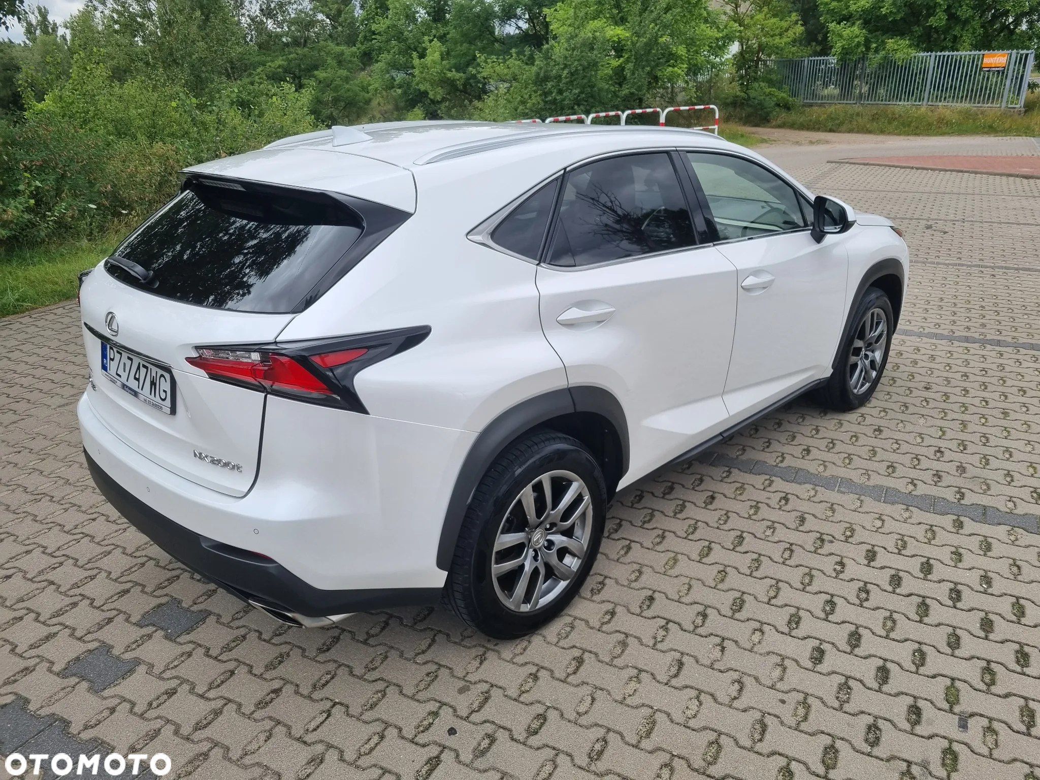 Lexus NX 200t Comfort AWD - 8