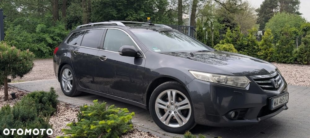 Honda Accord 2.0 Executive Navi - 1
