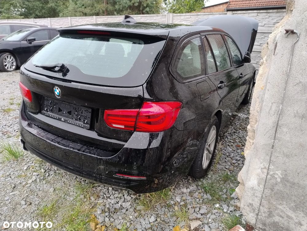 BMW Seria 3 318d Business Edition - 3