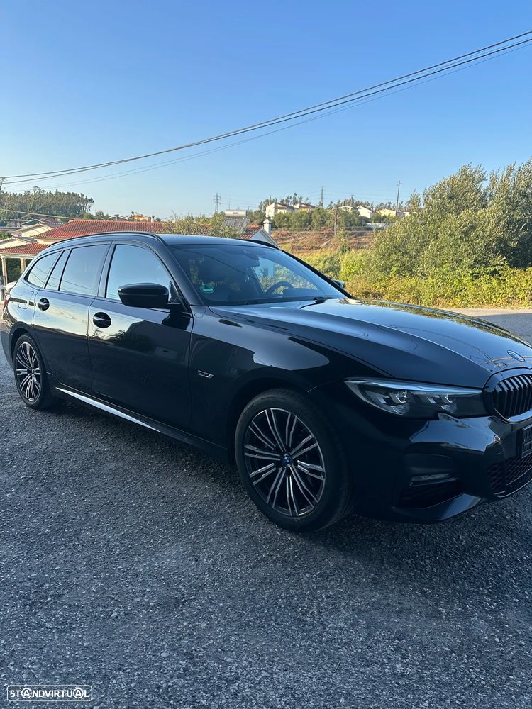 BMW 330 e Pack Desportivo M Auto - 2