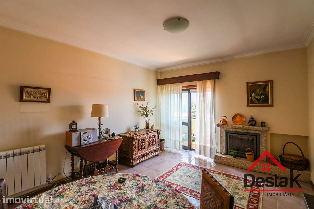 Apartamento T2 no Bairro de Santa Eugénia - Grande imagem: 5/13