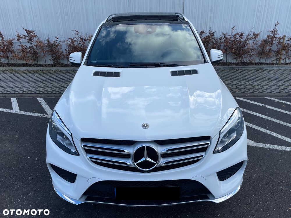 Mercedes-Benz GLE 350 d 4Matic 9G-TRONIC AMG Line - 1