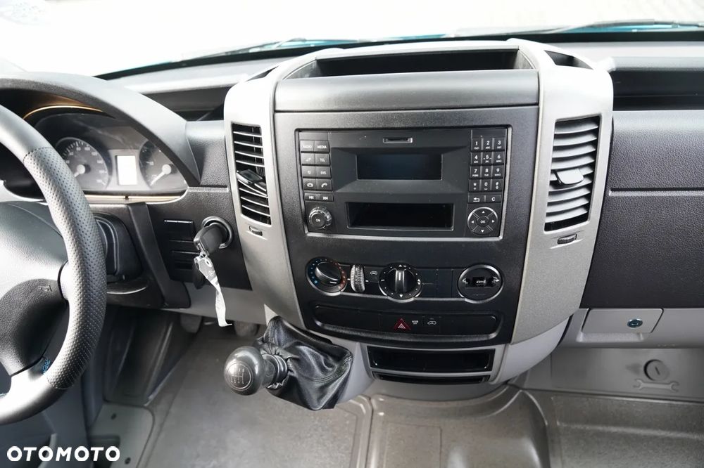 Mercedes-Benz SPRINTER / KONTENER 4,3 M / WINDA PALFINGER / SPROWADZONY - 28