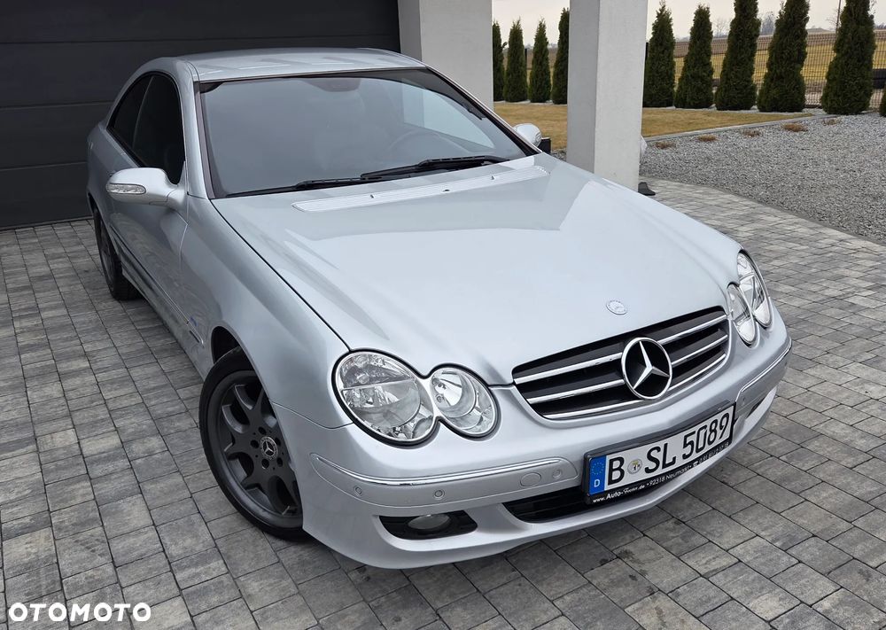 Mercedes-Benz CLK - 17