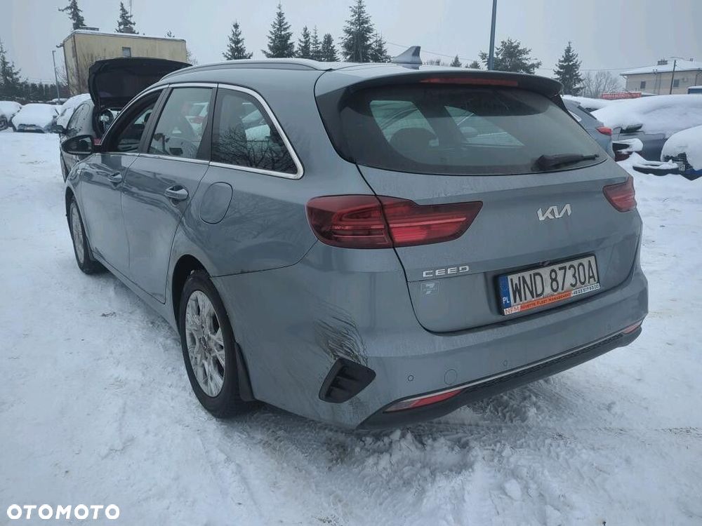 Kia Ceed - 3